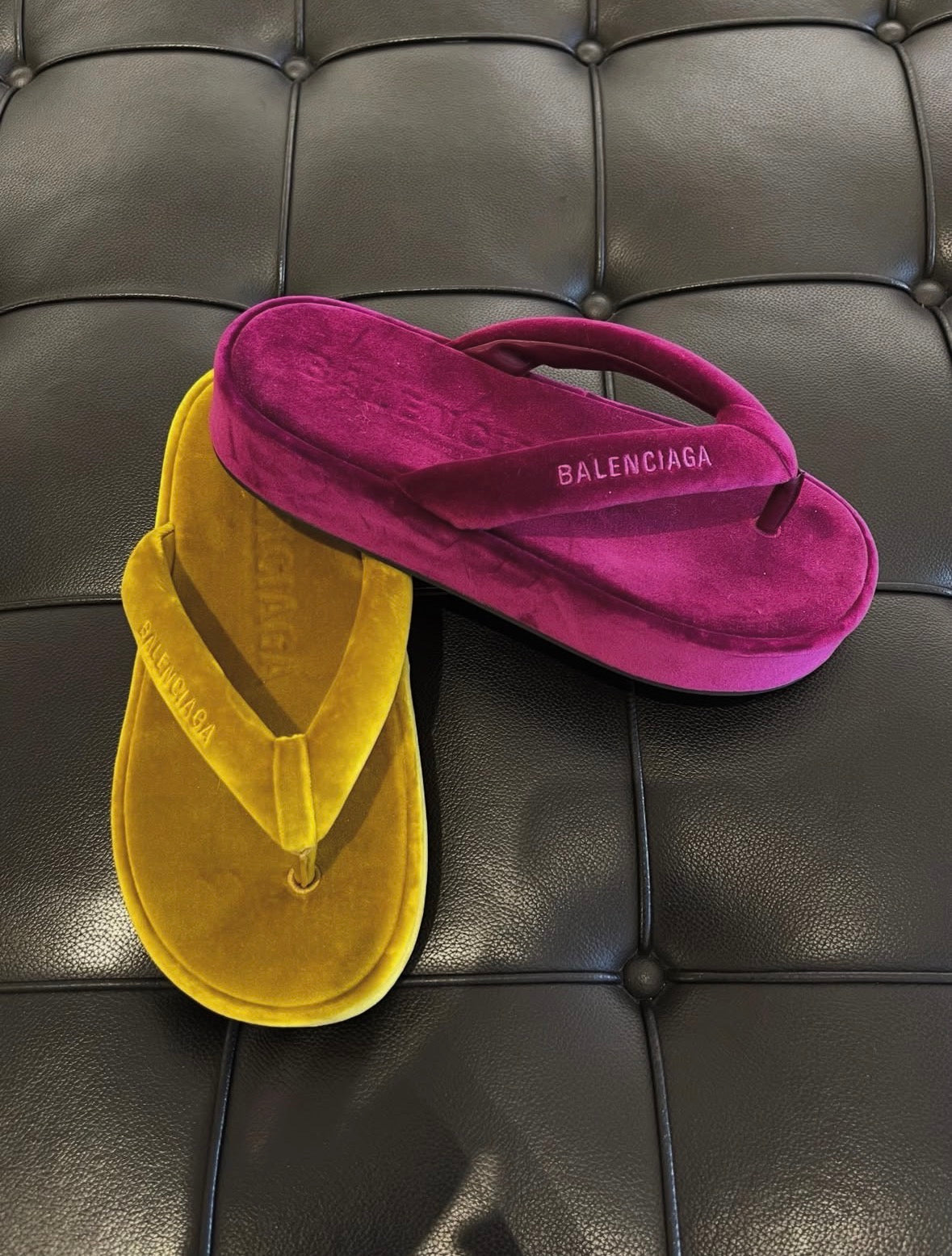 BALENCI SLIDE’S SUADE