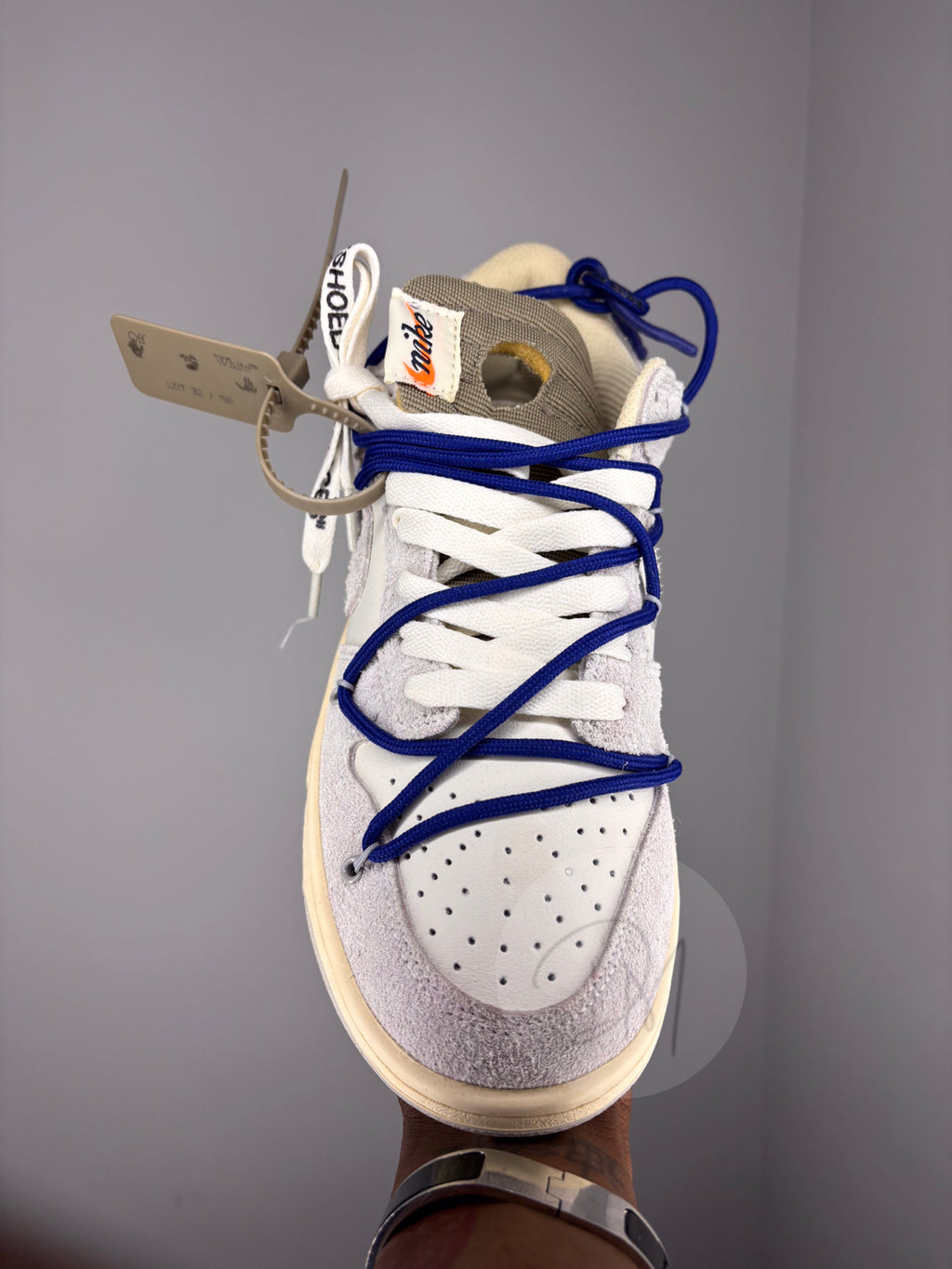 OFF-W NIKE'S