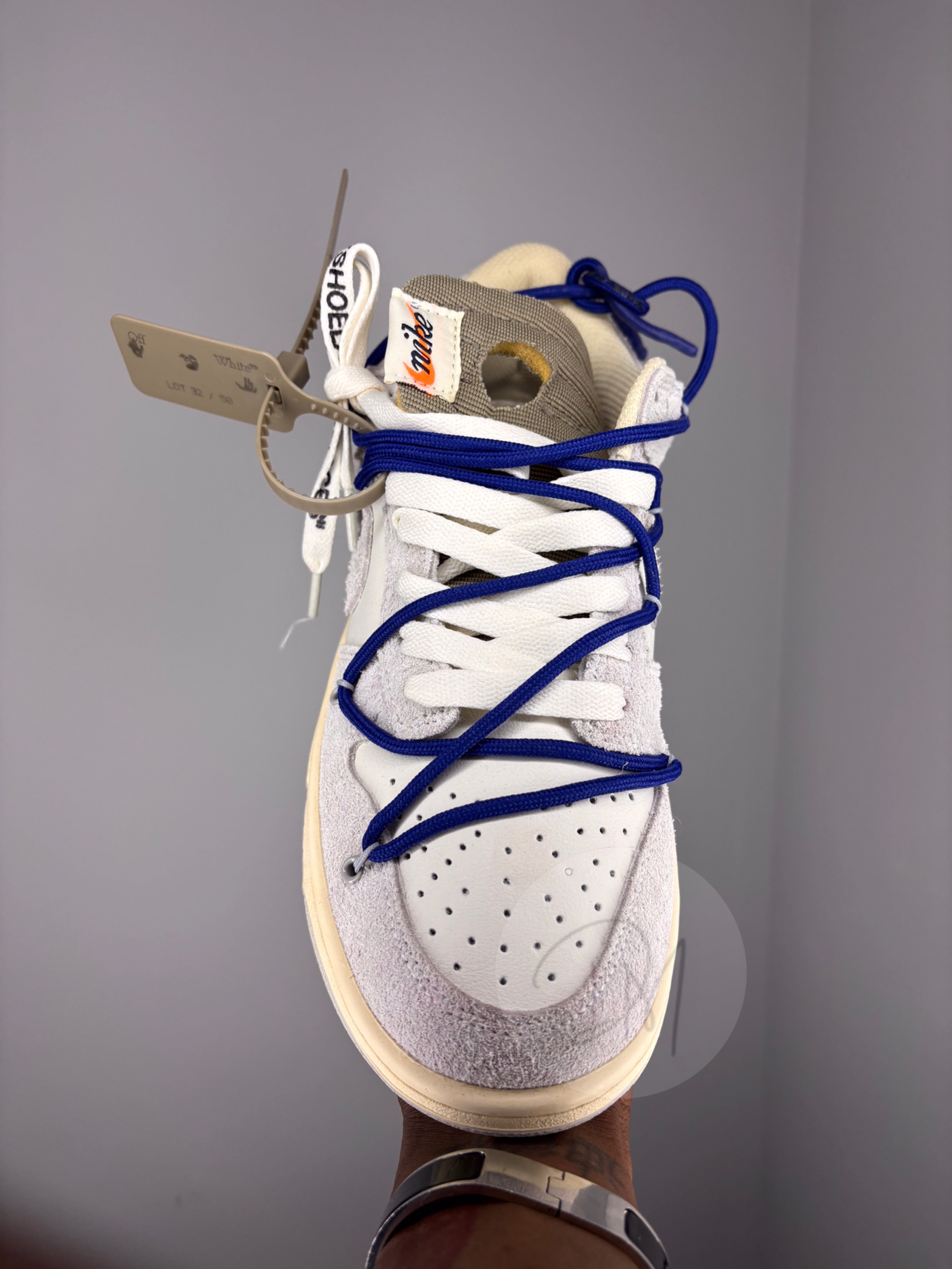 OFF-W NIKE'S