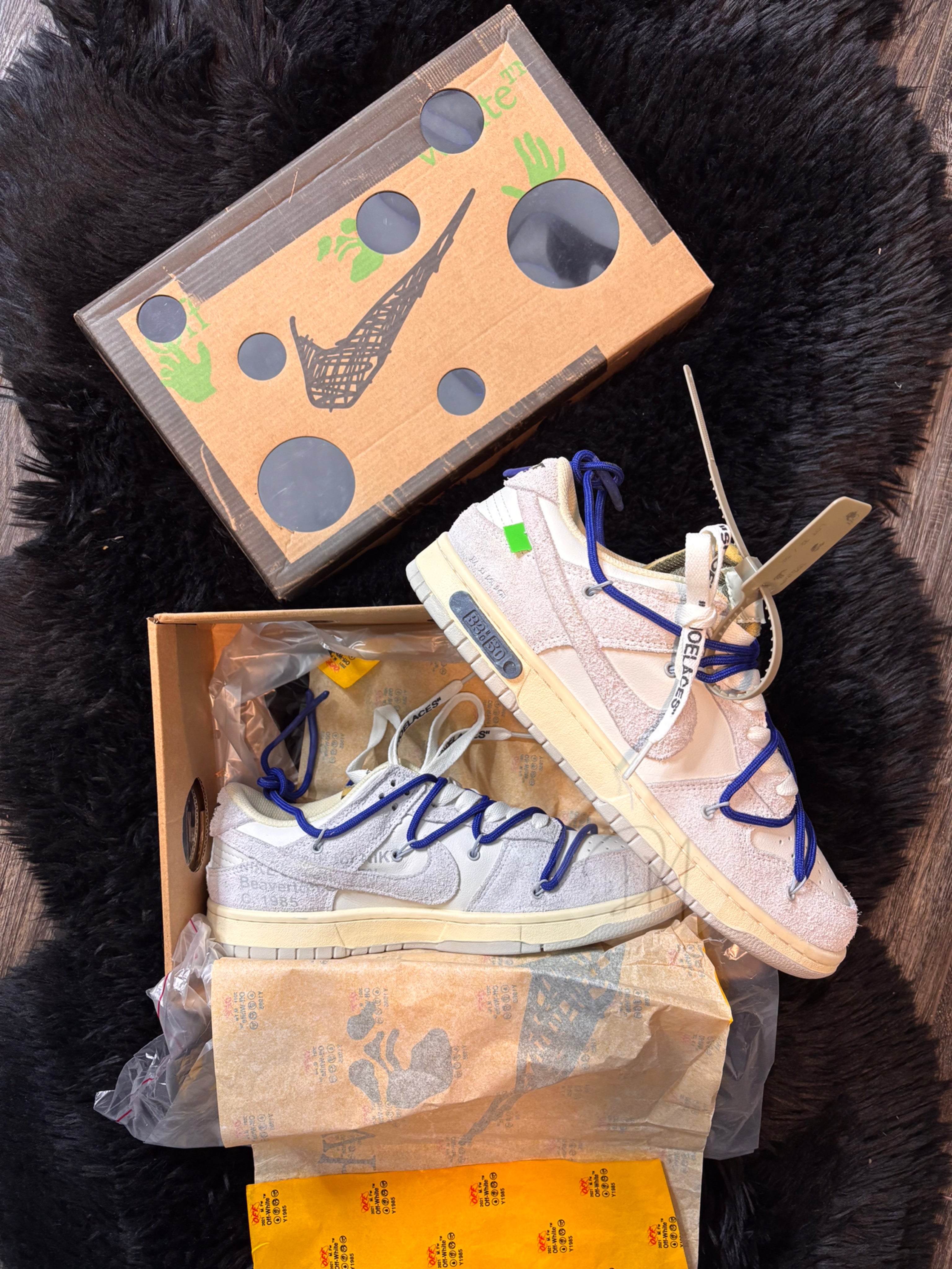 OFF-W NIKE'S