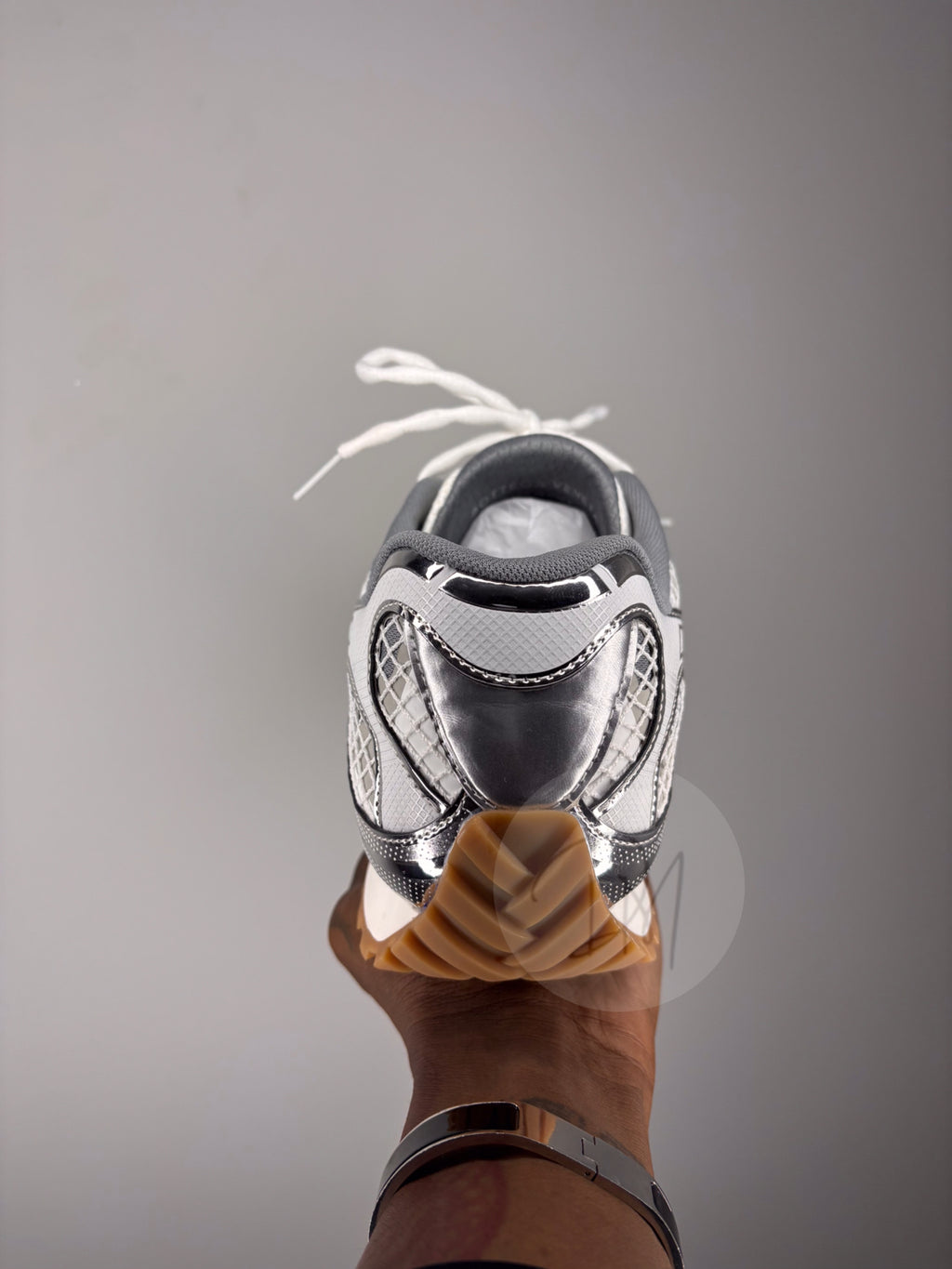 WHITE & SLIVER ORIBT SNEAKER'S