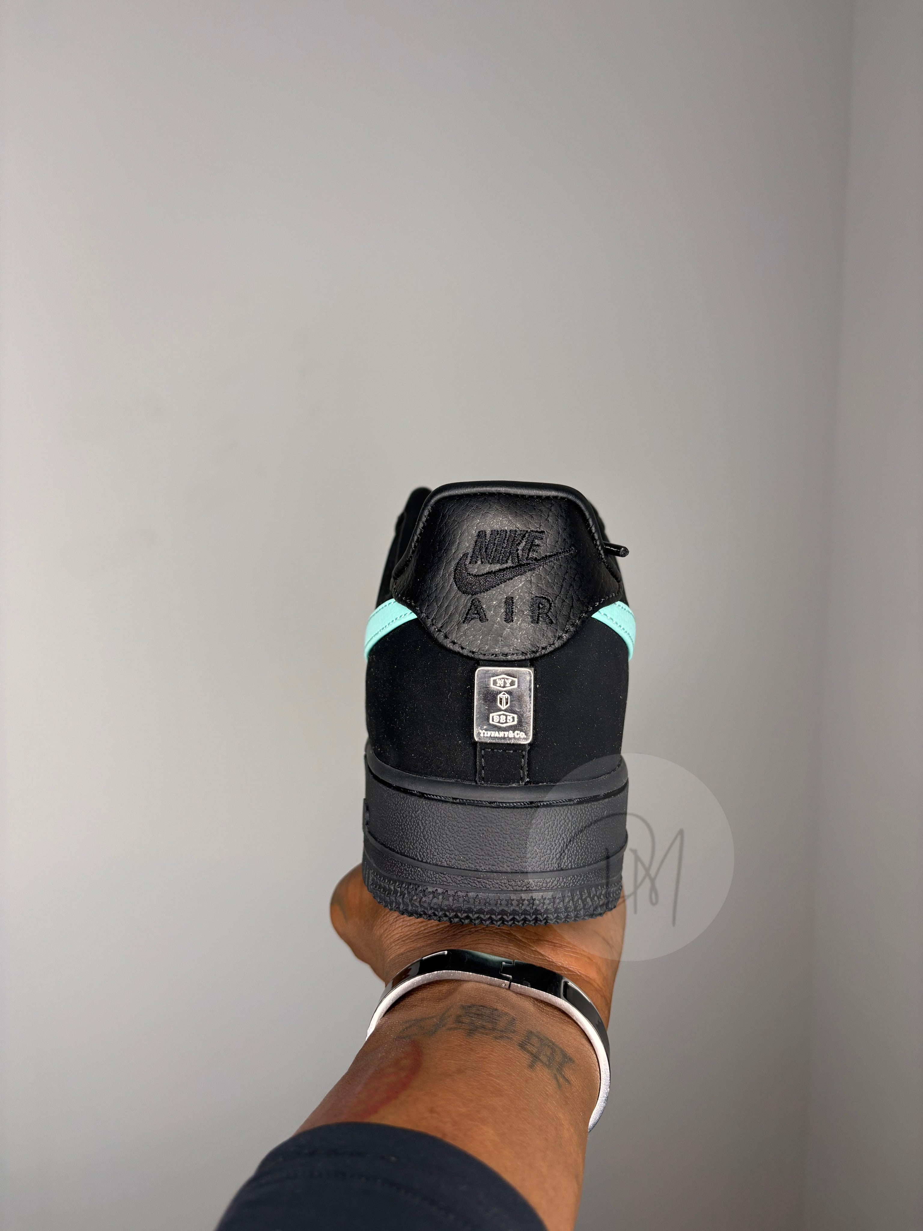 T&CO AF1