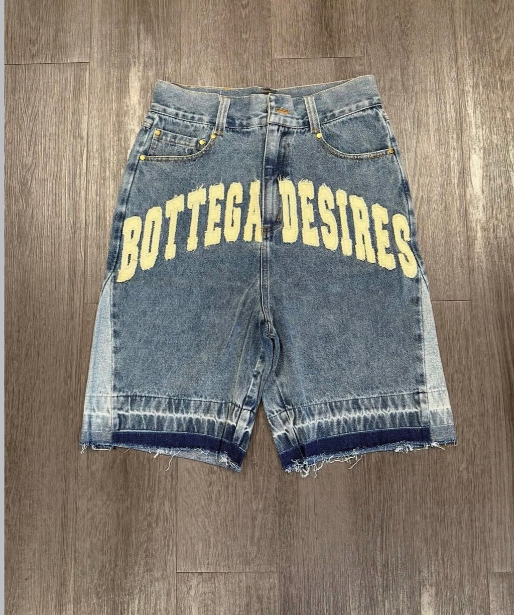 VENETTA SHORT'S