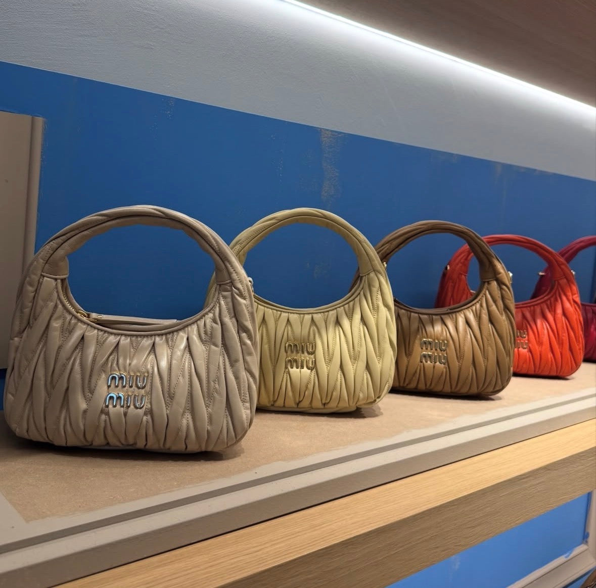 M I U PURSE