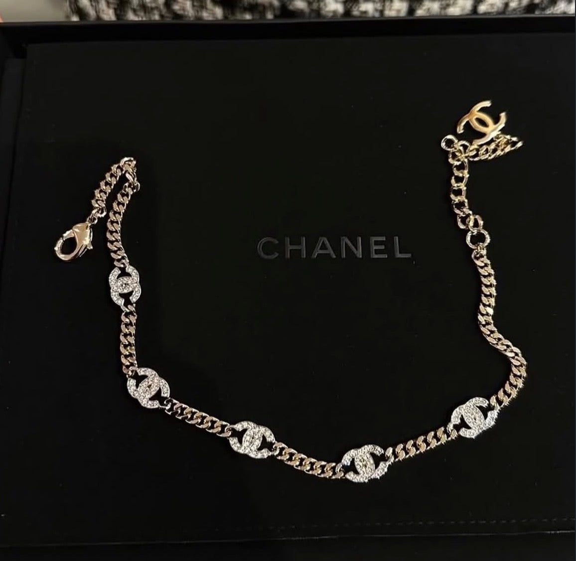 BEDAZZLED C.C NECKLACE