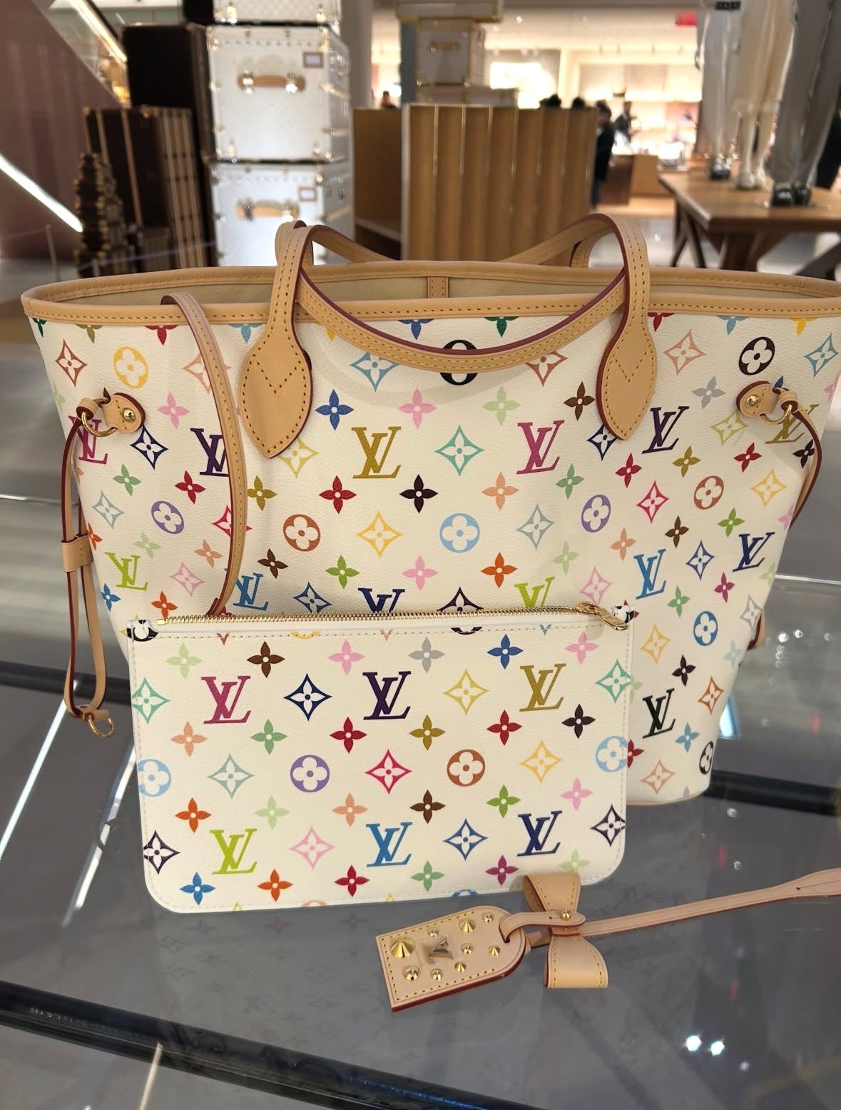 T. M MEDIUM L.V BAG SET